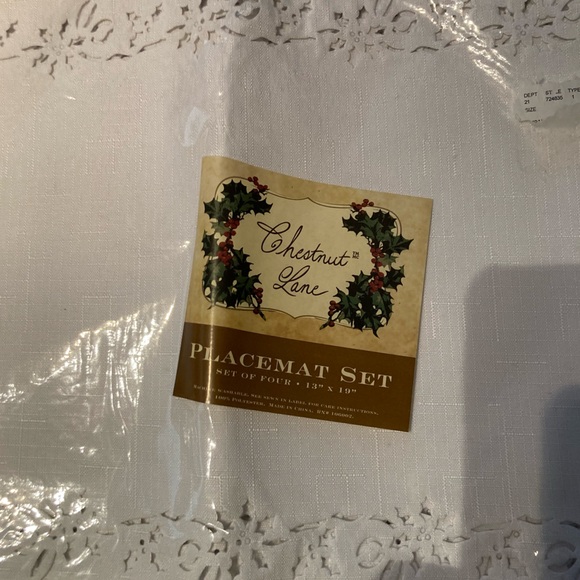 Chestnut Lane Placemats - Picture 4 of 6